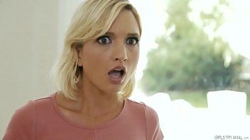 play Frau mit verspielten Titten hat vollen Sex