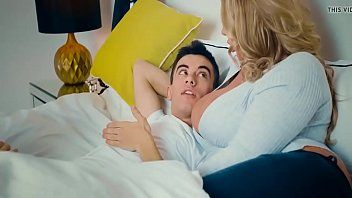 play Xnxx from Romania with the dwarf xnxx has sex with a blonde babe