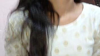 play XXX porn with a girlfriend with a big and round ass