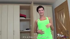 تشغيل إميليا أرغان المرة الأولى: مص الديك المتشددين وCREAMPIE