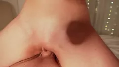 Reproducir El vídeo sexy de una nena rusa conduce a una intensa sesión de sexo