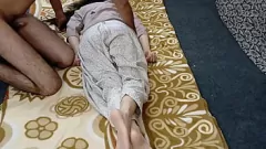 play Experiență pasiune intensă: Întâlnirile interraziale interzise ale Familiei Indiene în Full HD