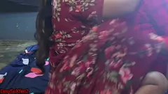 play Mama vitregă a lui Bhavi a interzisă desi chudai