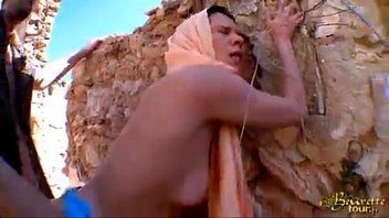 play Images Xnxx avec un arabe pénétré